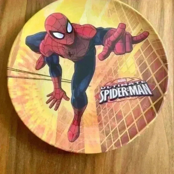 BRAND NEW Spider Man Dinnerware 5 Pieces  Set - Picture 3 of 6